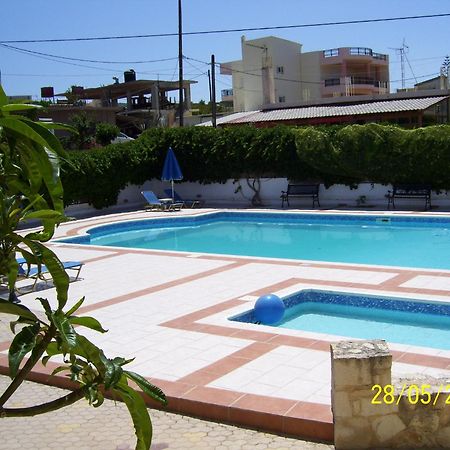 Apelia Residence Agia Marina Extérieur photo