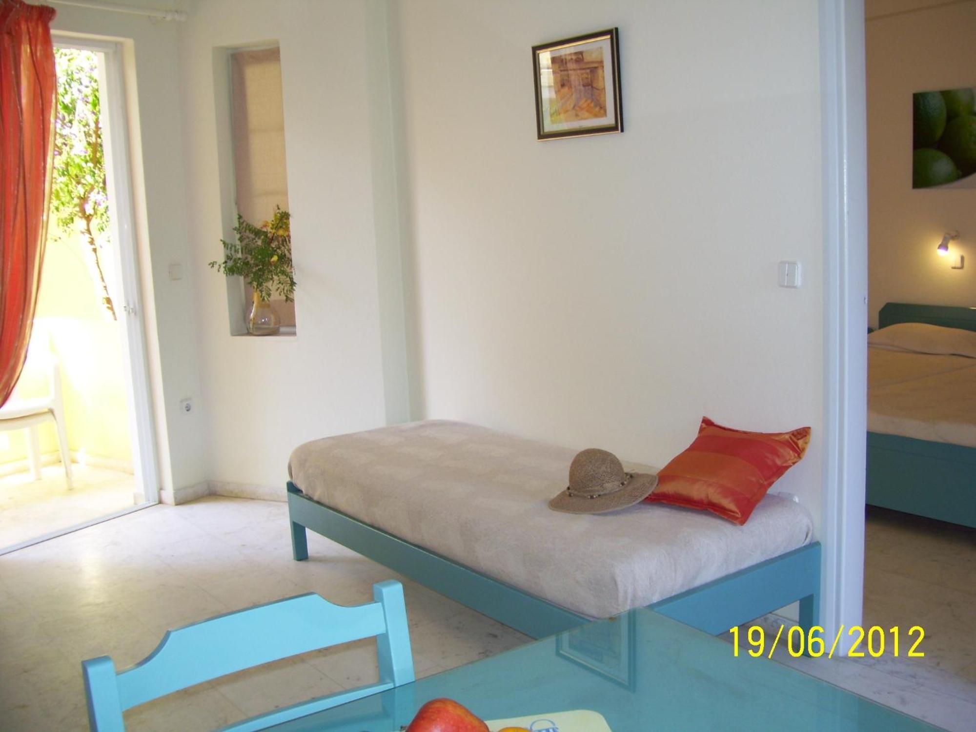 Apelia Residence Agia Marina Extérieur photo